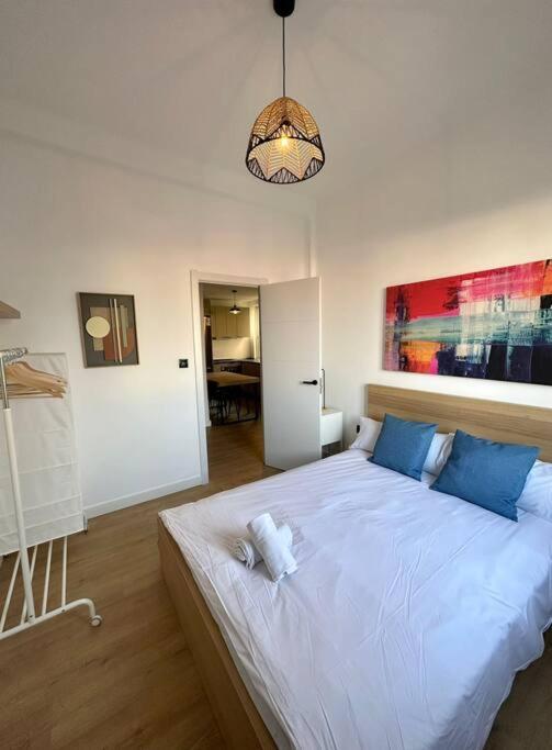 Nuevo Apt De Diseno Para 7Pax En Centro/La Latina Madrid Exterior foto
